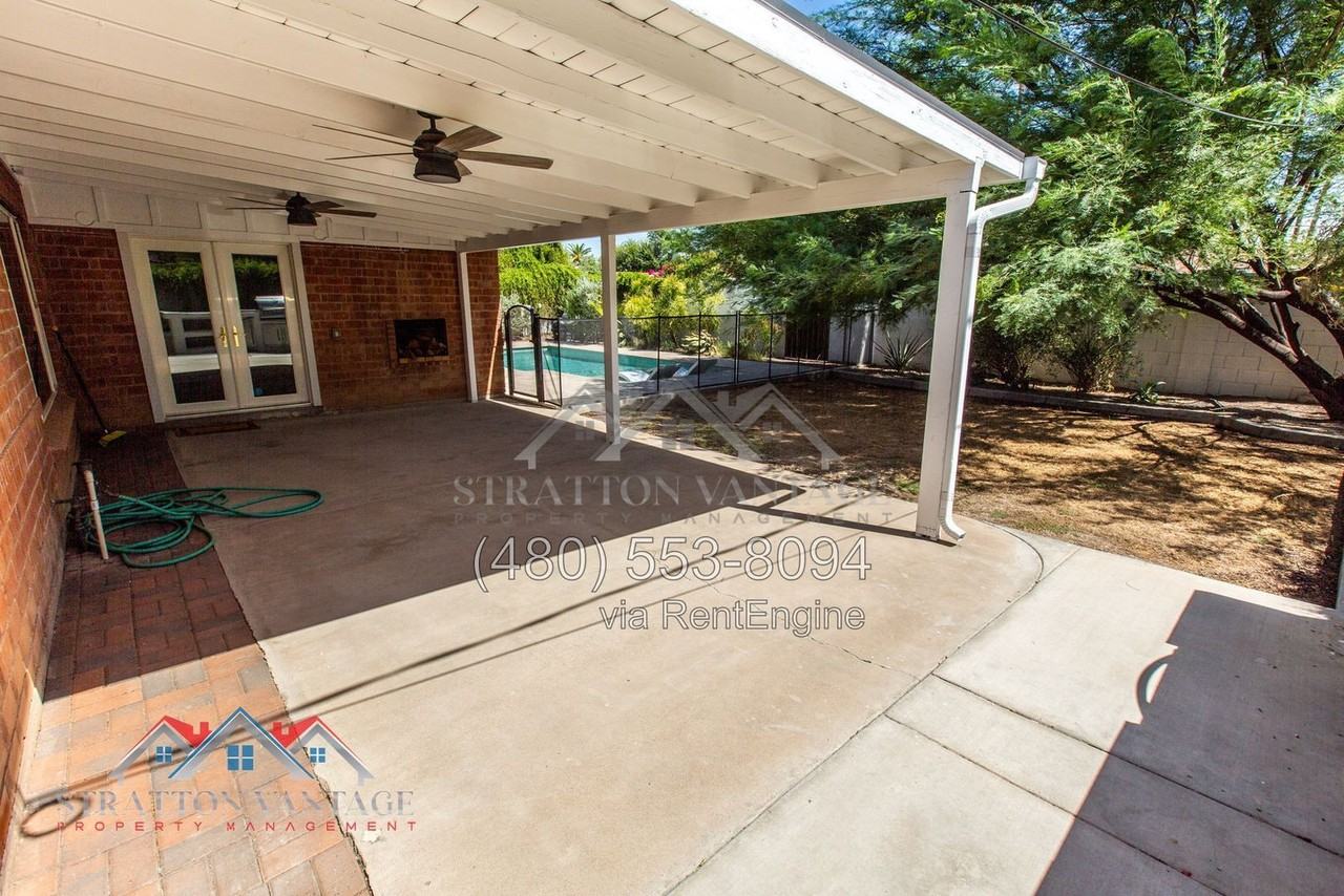 1839 E Palo Verde Dr - Photo 6 of 45