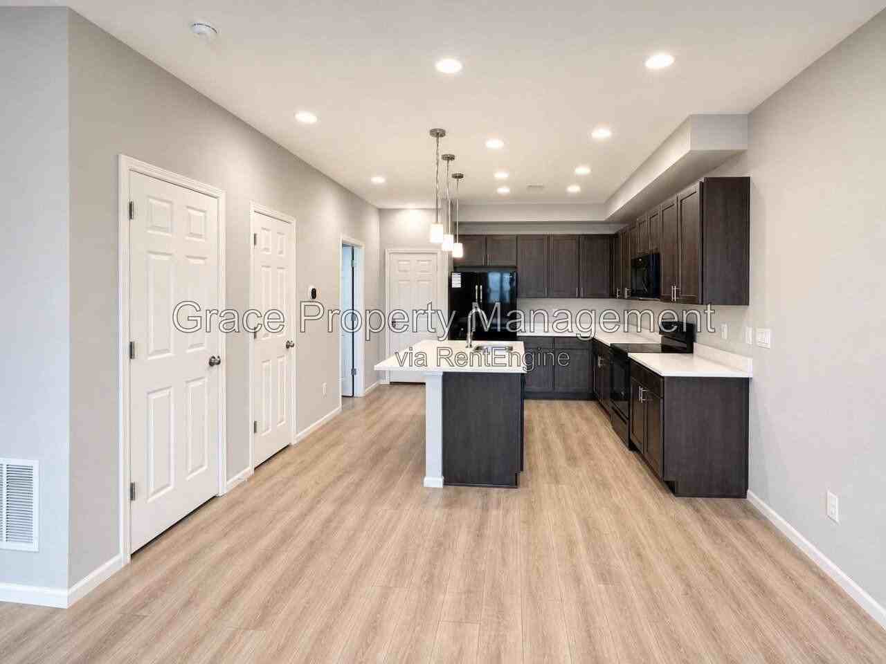 16025 E Elk Pl - Photo 5 of 22