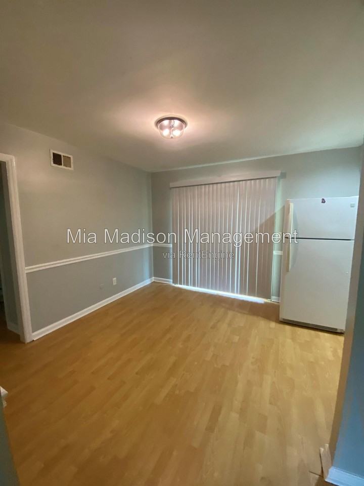 12 Sheridan Dr - Photo 5 of 14