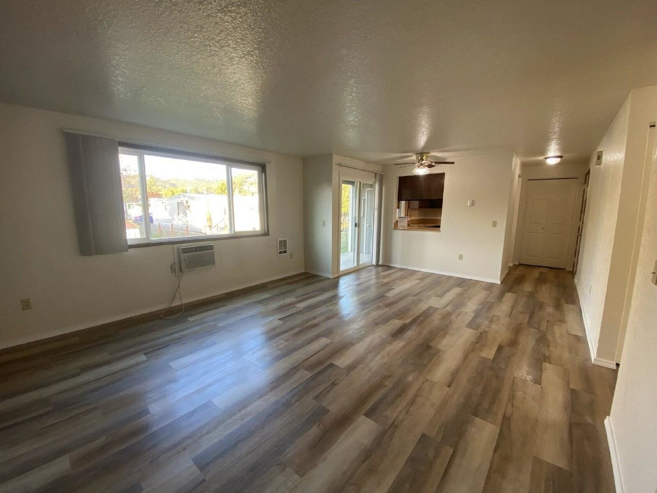 146 Atkinson Ct #21 - Photo 3 of 23