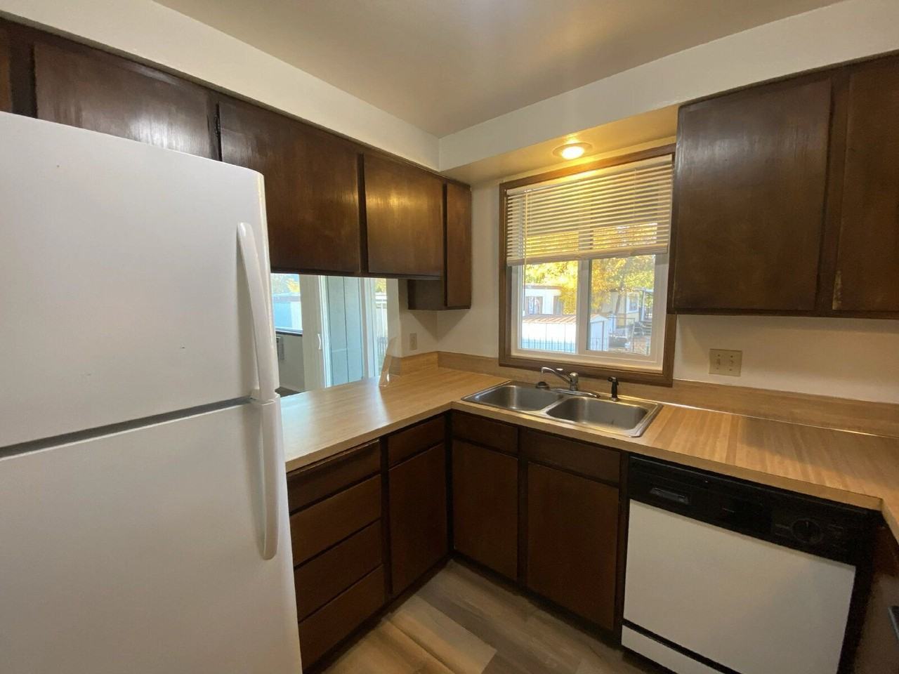 146 Atkinson Ct #21 - Photo 7 of 23