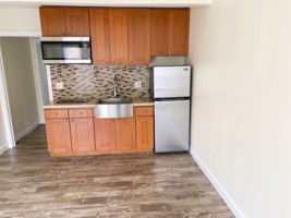 featured image of 6829 Makee Ave