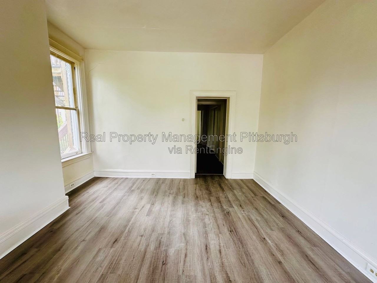 504 Coal St #1 - Photo 3 of 11