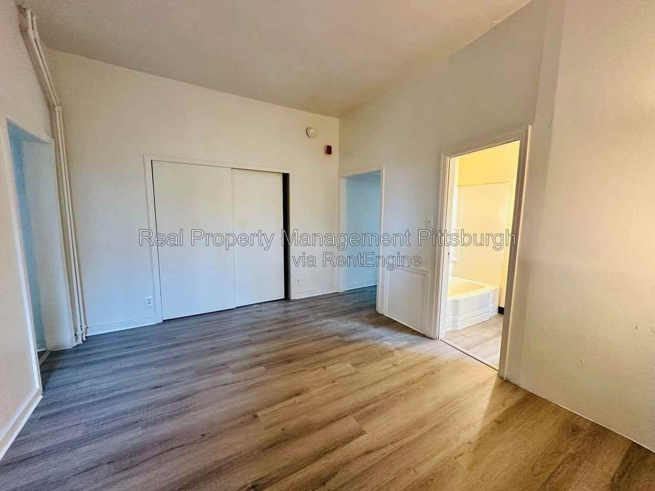 504 Coal St #1 - Photo 5 of 11