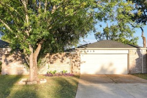 featured image of 3915 Vineyard Dr