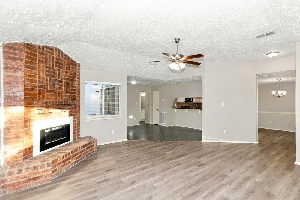 3915 Vineyard Dr - Photo 5 of 17