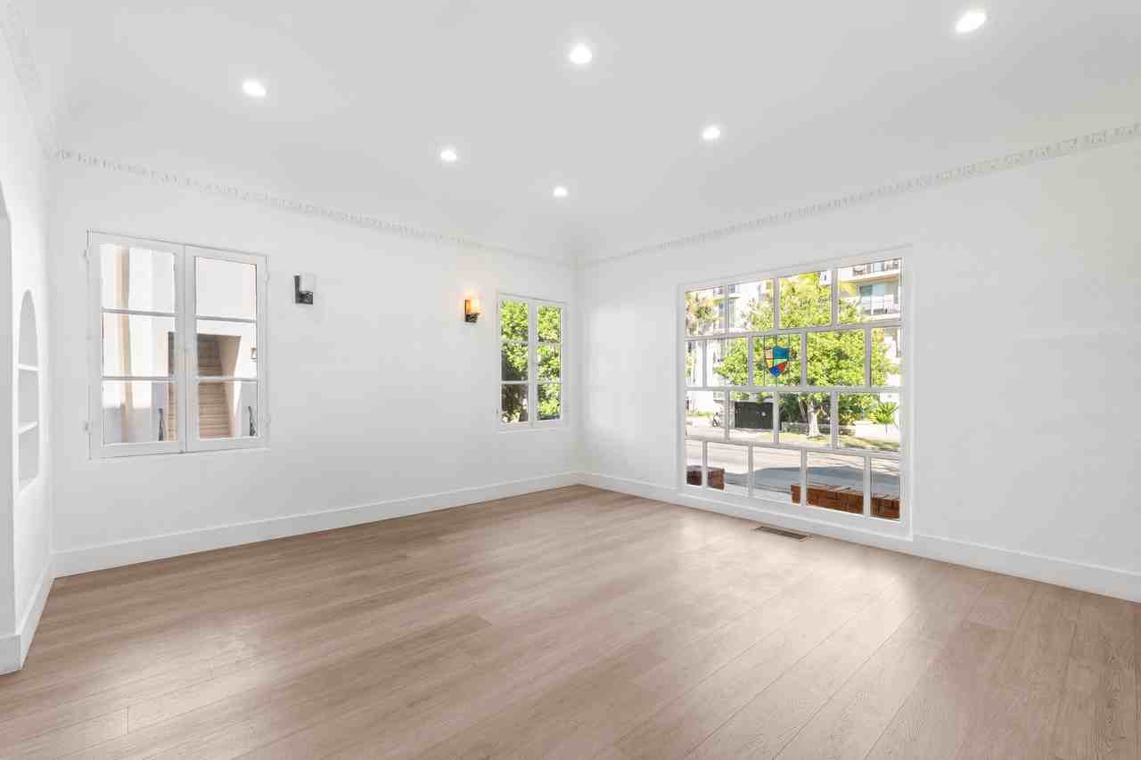 1461 S Beverly Dr - Photo 3 of 19