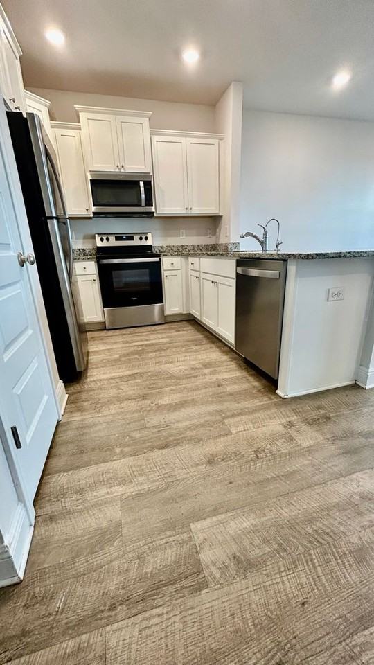 1622 Caleigh Ct - Photo 5 of 16