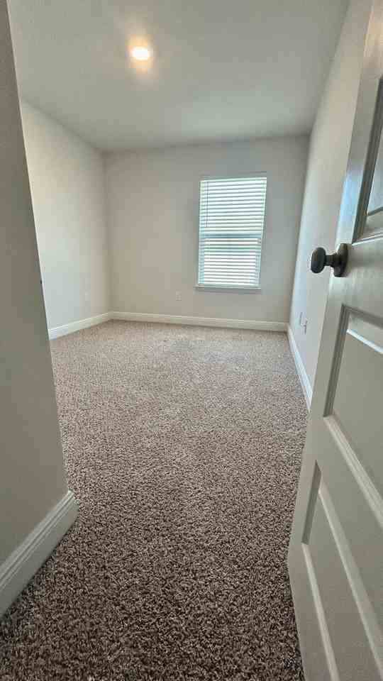 1622 Caleigh Ct - Photo 7 of 16