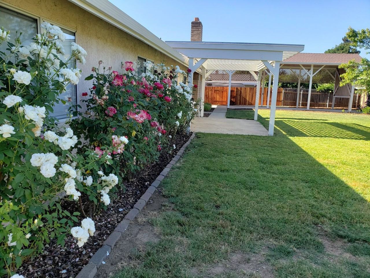 390 El Margarita Rd - Photo 3 of 6