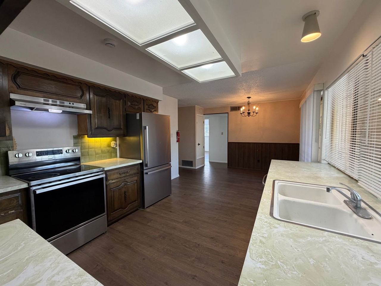 3801 Shenandoah Pl Ne - Photo 5 of 20