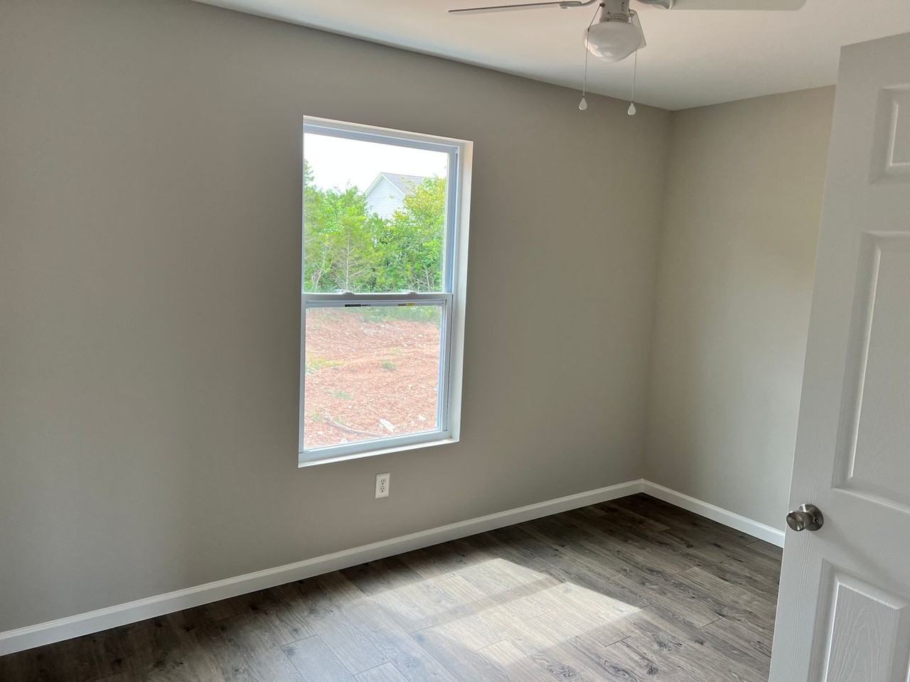 115 Springfield Heights Dr - Photo 5 of 12