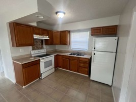 featured image of 1641 Linwood Ave
