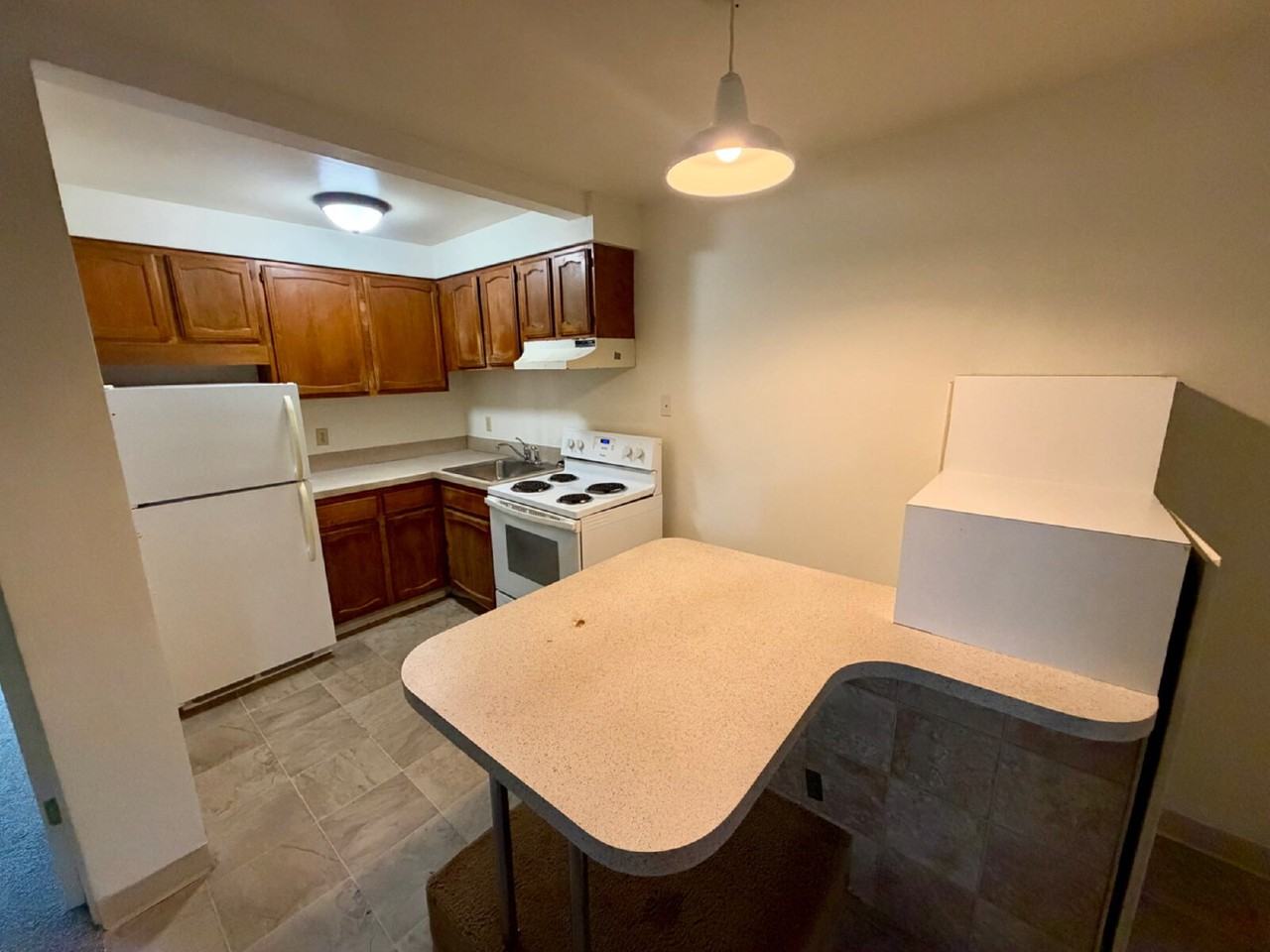 75 W 16th Ave - Photo 3 of 7