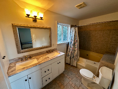 422 Laurel Ridge Rd #LOFT - Photo 7 of 18