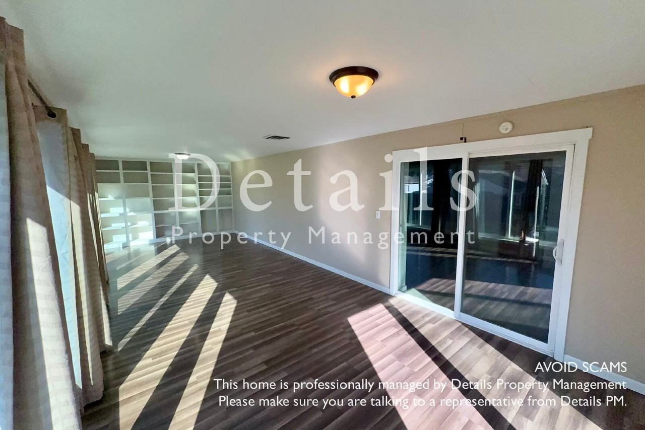 1407 Henry Ave - Photo 6 of 24