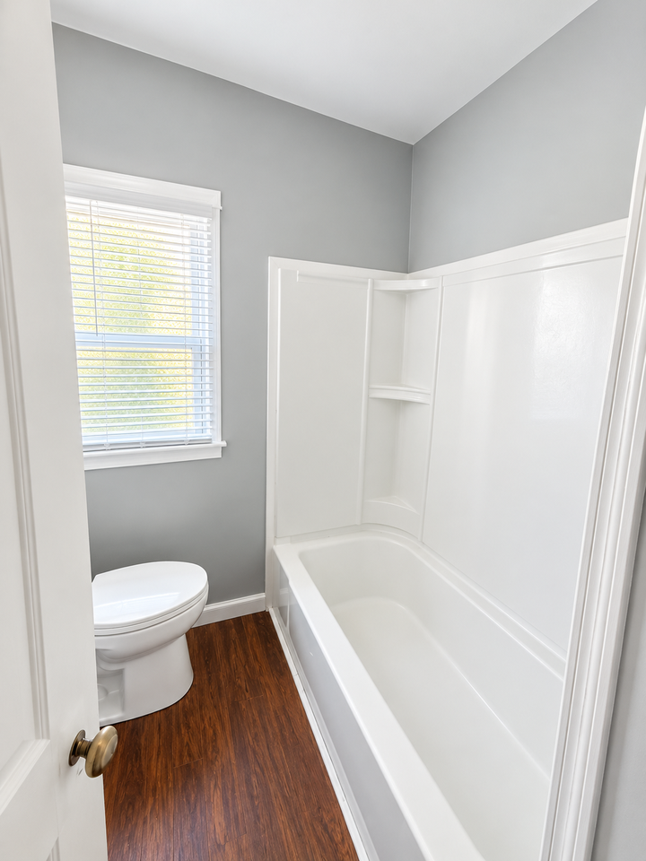 822 Campbell St #1 - Photo 7 of 11