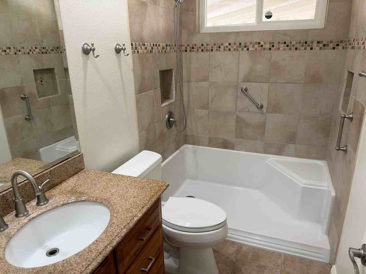 20836 Claretta Ave - Photo 7 of 14