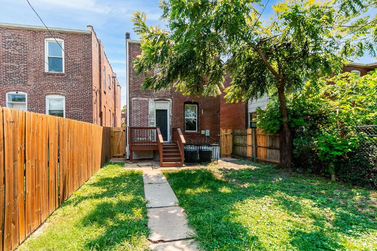 3339 Virginia Ave - Photo 5 of 50