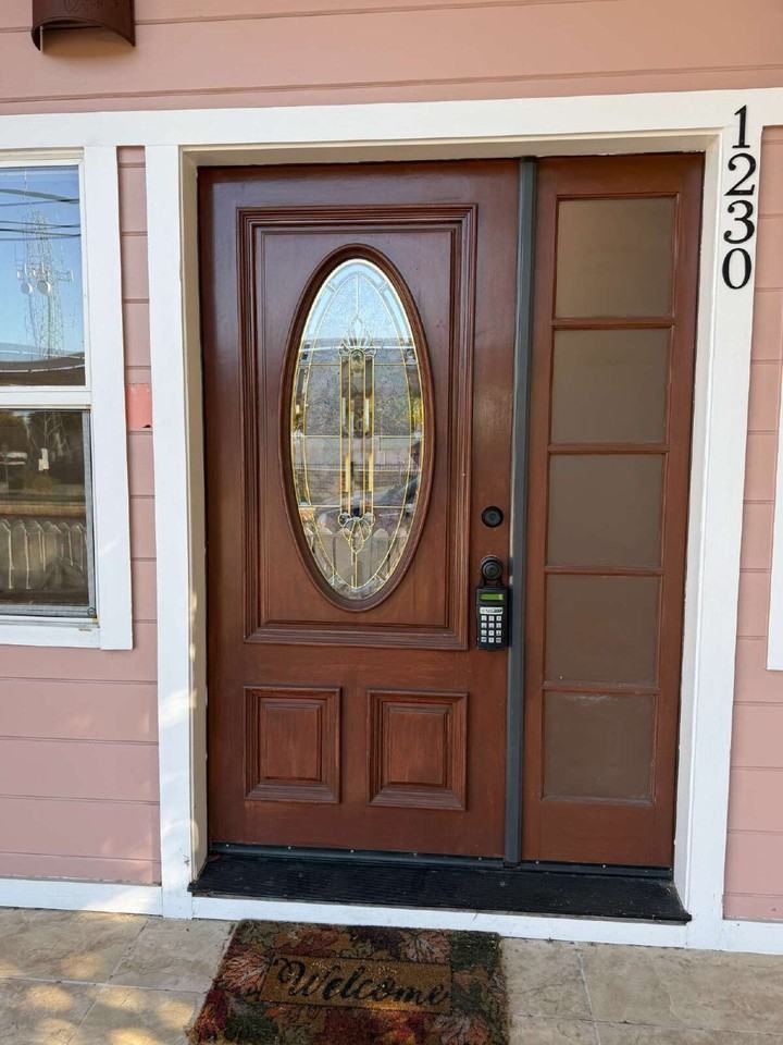 1230 Mesa St - Photo 2 of 21