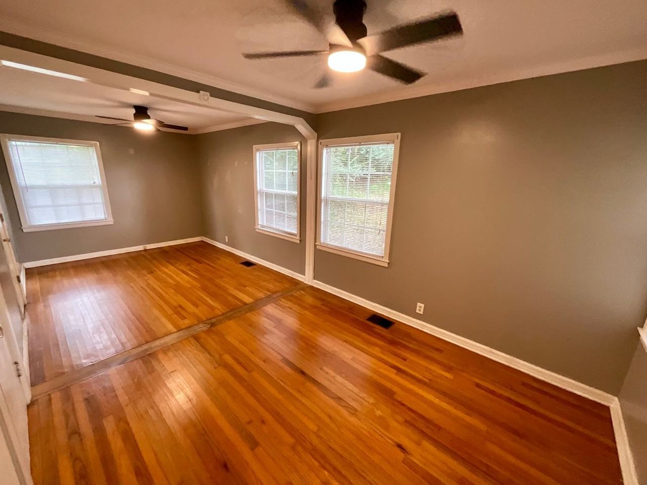 2949 Park St - Photo 7 of 12
