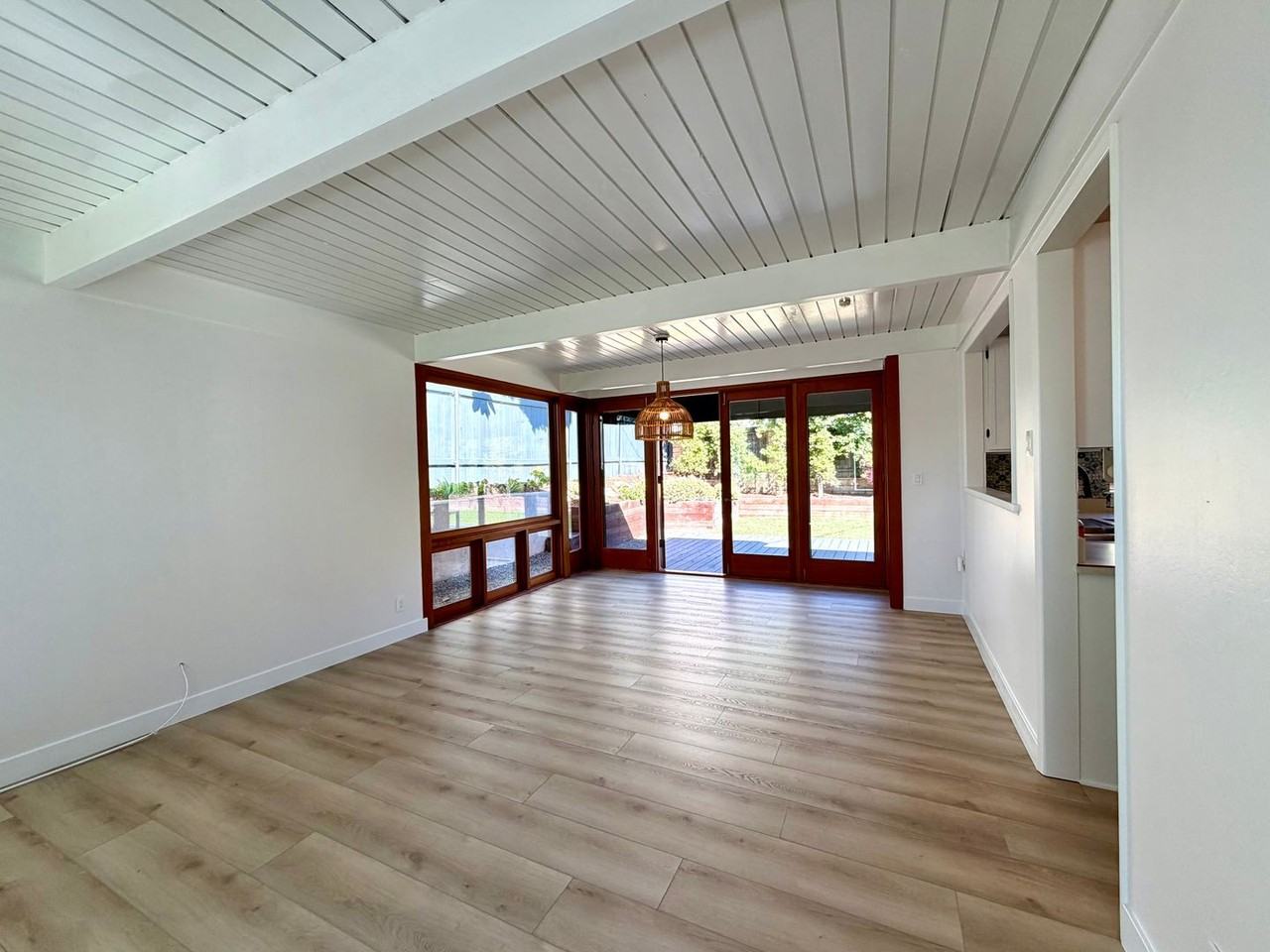 222 La Jolla Dr - Photo 7 of 26