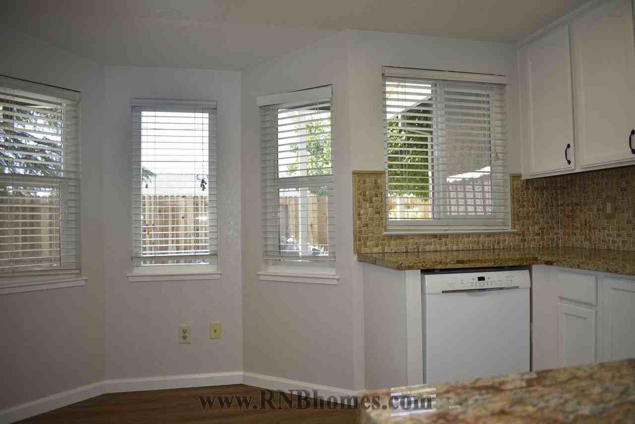 6008 Myrtlewood Ct - Photo 5 of 16