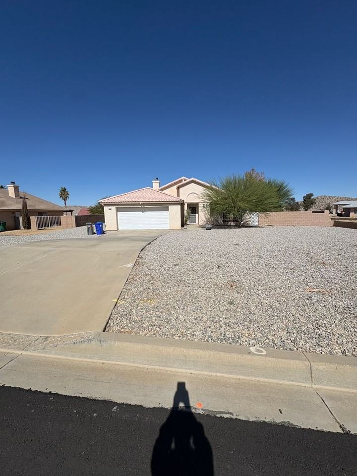 8506 Golden Meadow Dr - Photo 3 of 28