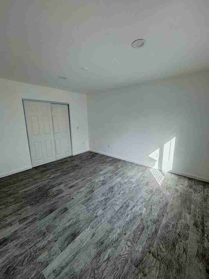 247 E Ash St - Photo 6 of 9