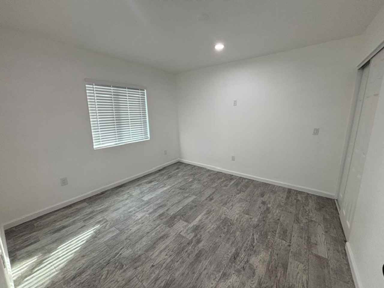 247 E Ash St - Photo 7 of 9