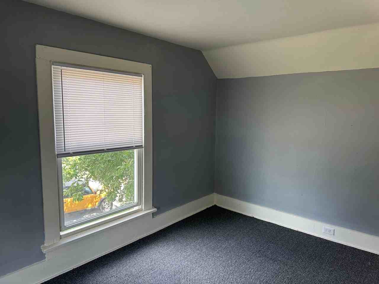 431 Mcpherson St - Photo 2 of 12
