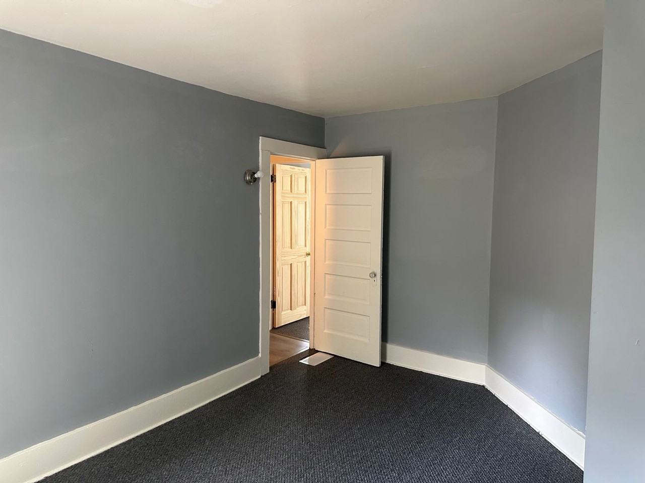 431 Mcpherson St - Photo 6 of 12