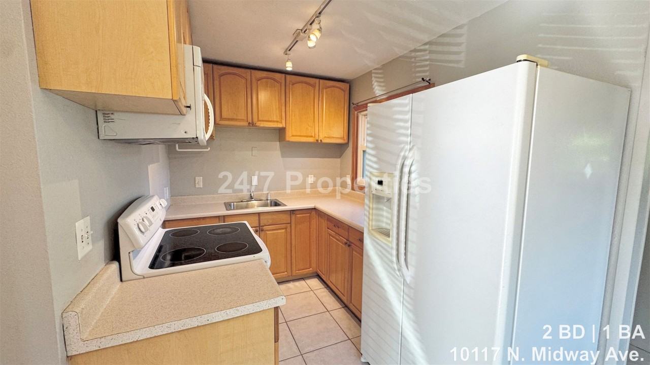 10117 N Midway Ave - Photo 5 of 12