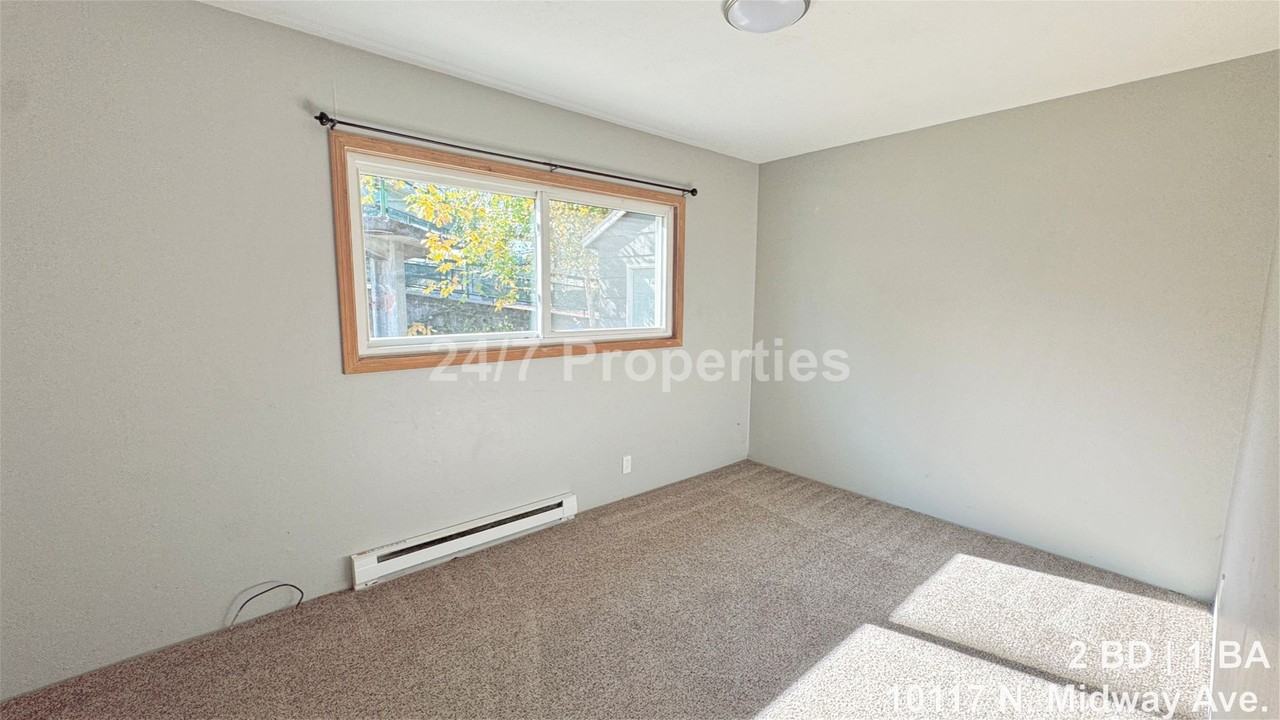 10117 N Midway Ave - Photo 7 of 12