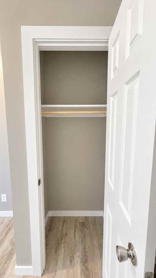 17069 Nicholas St - Photo 3 of 30