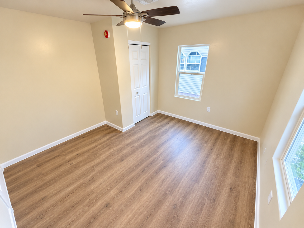 460 State Highway 282 - Photo 5 of 12