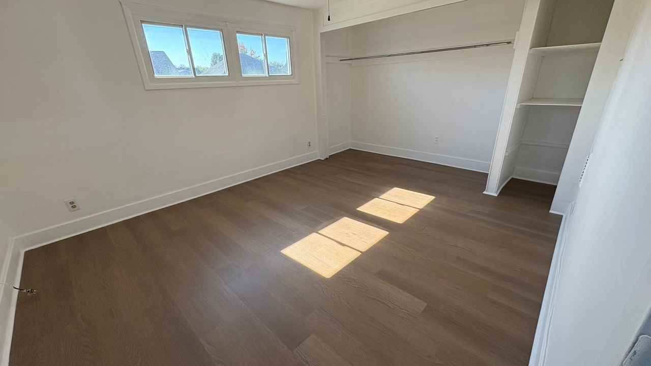 609 Farnsworth Ave - Photo 5 of 9