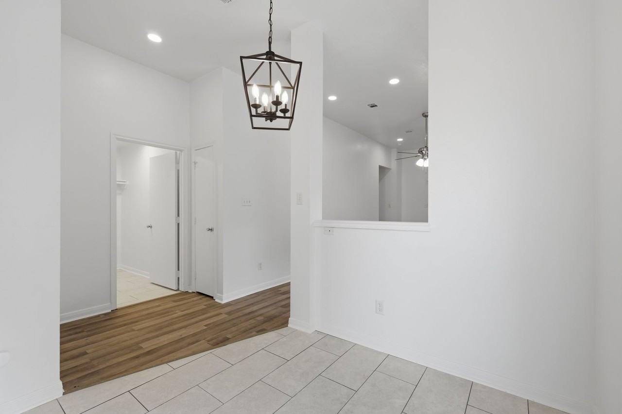 2407 Antelope Ln - Photo 5 of 23