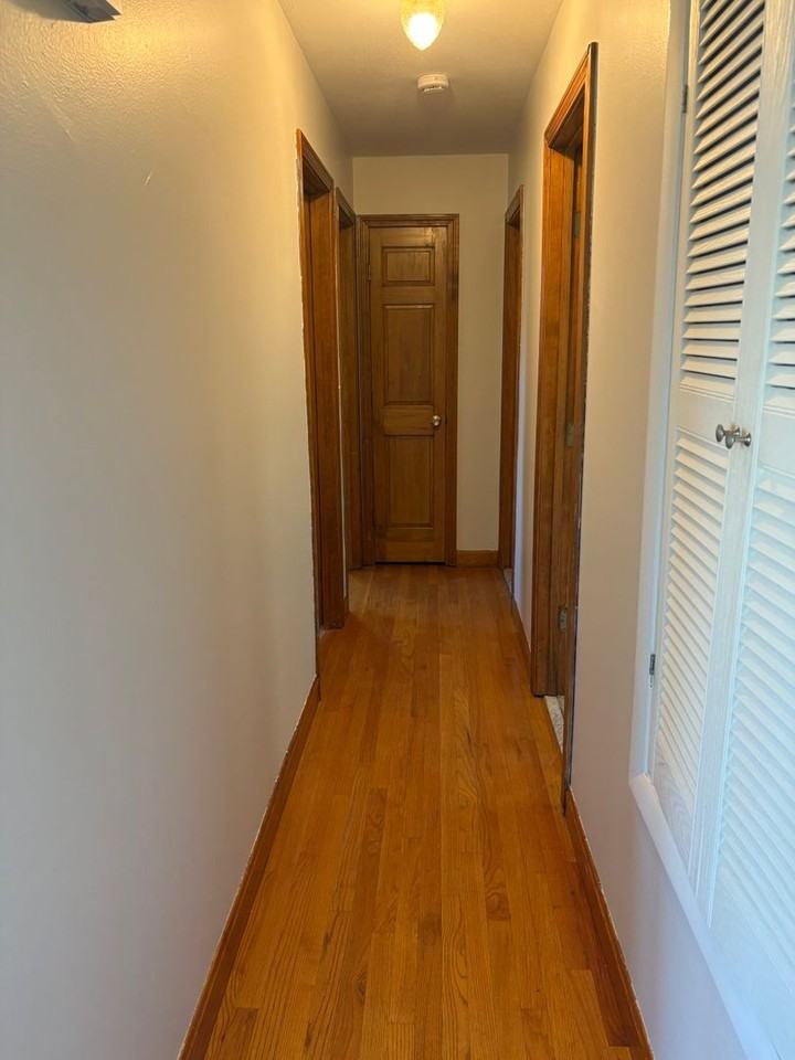 45 Woodlawn Ave - Photo 7 of 11