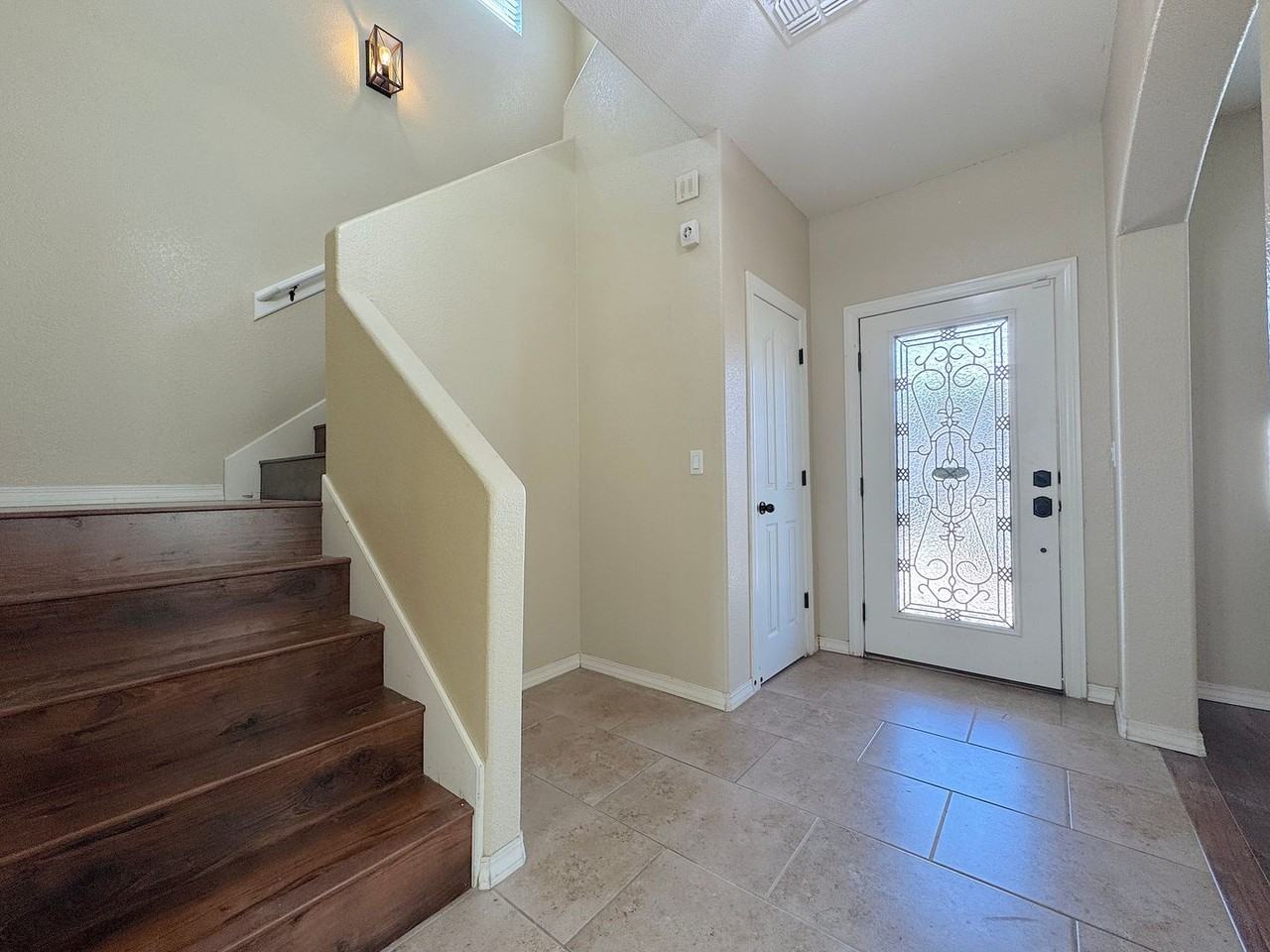11376 S Ranch Ct - Photo 5 of 36
