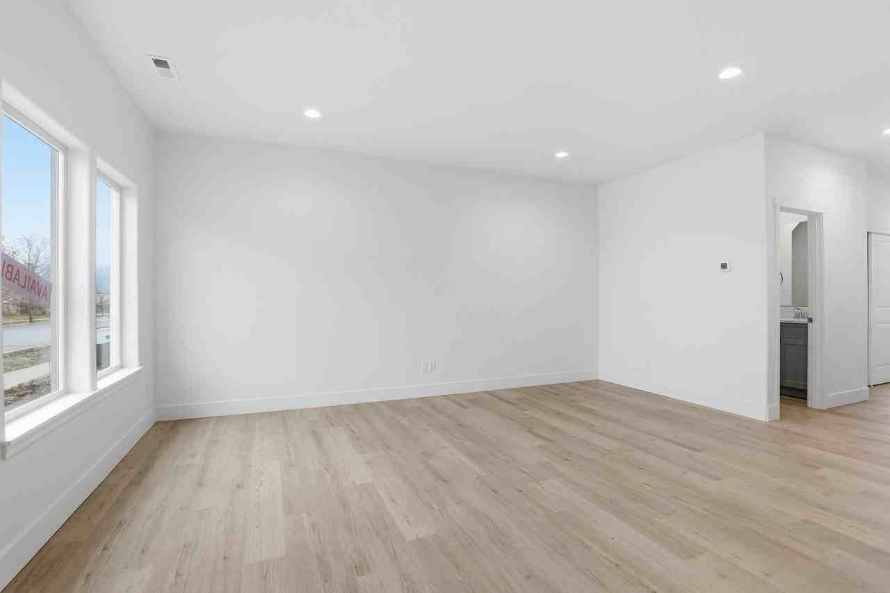 615 N Creative Way - Photo 5 of 23