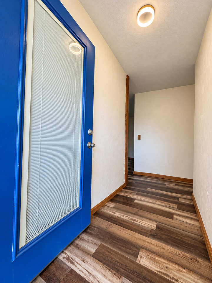 2902 Liberty Ln - Photo 2 of 22