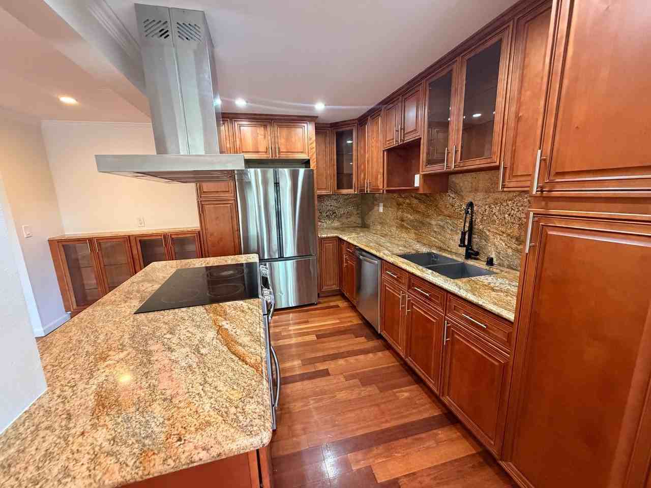 5950 Canterbury Dr #C308 - Photo 5 of 17