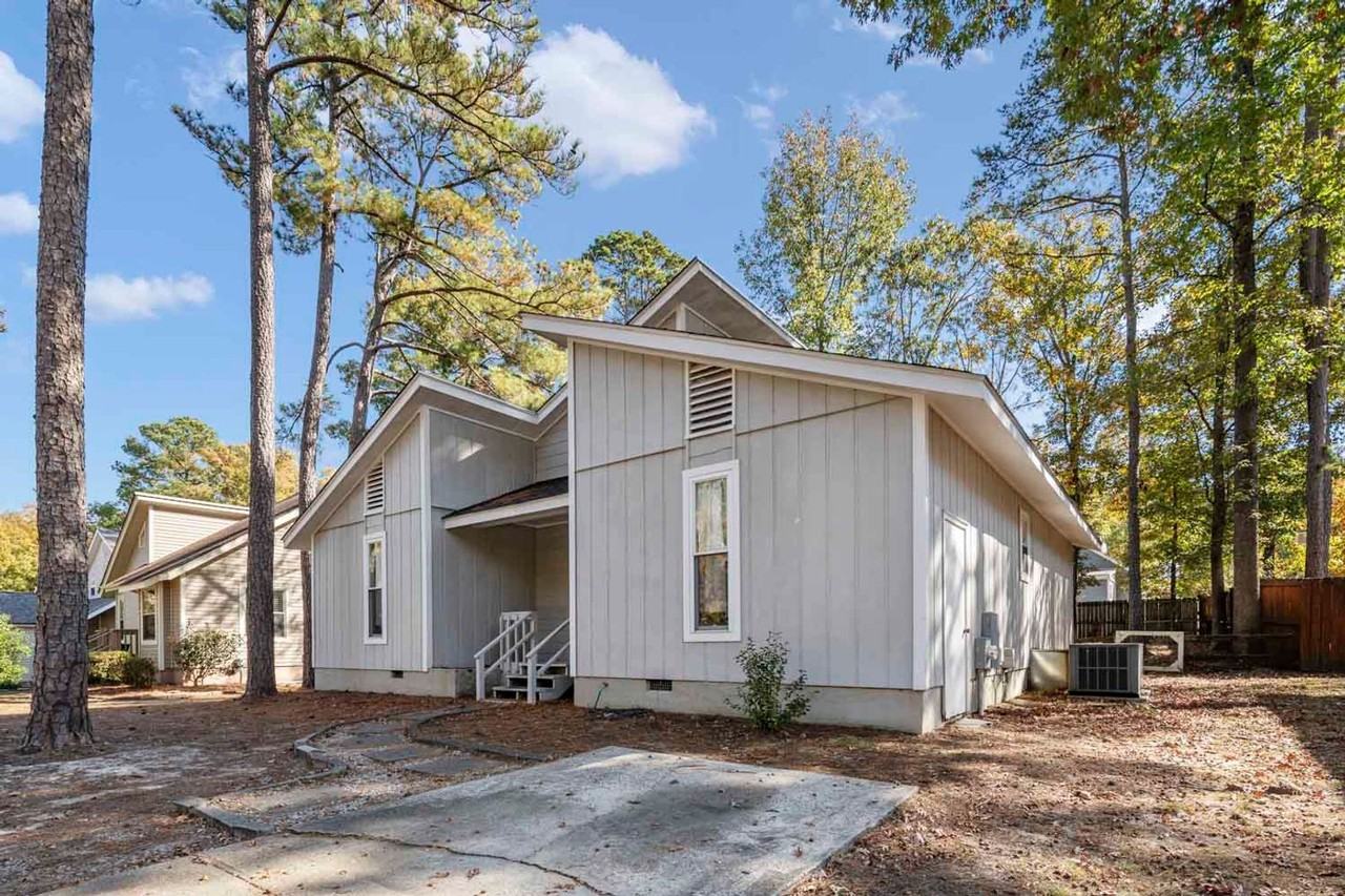 326 Whipple Tree Ln - Photo 2 of 38
