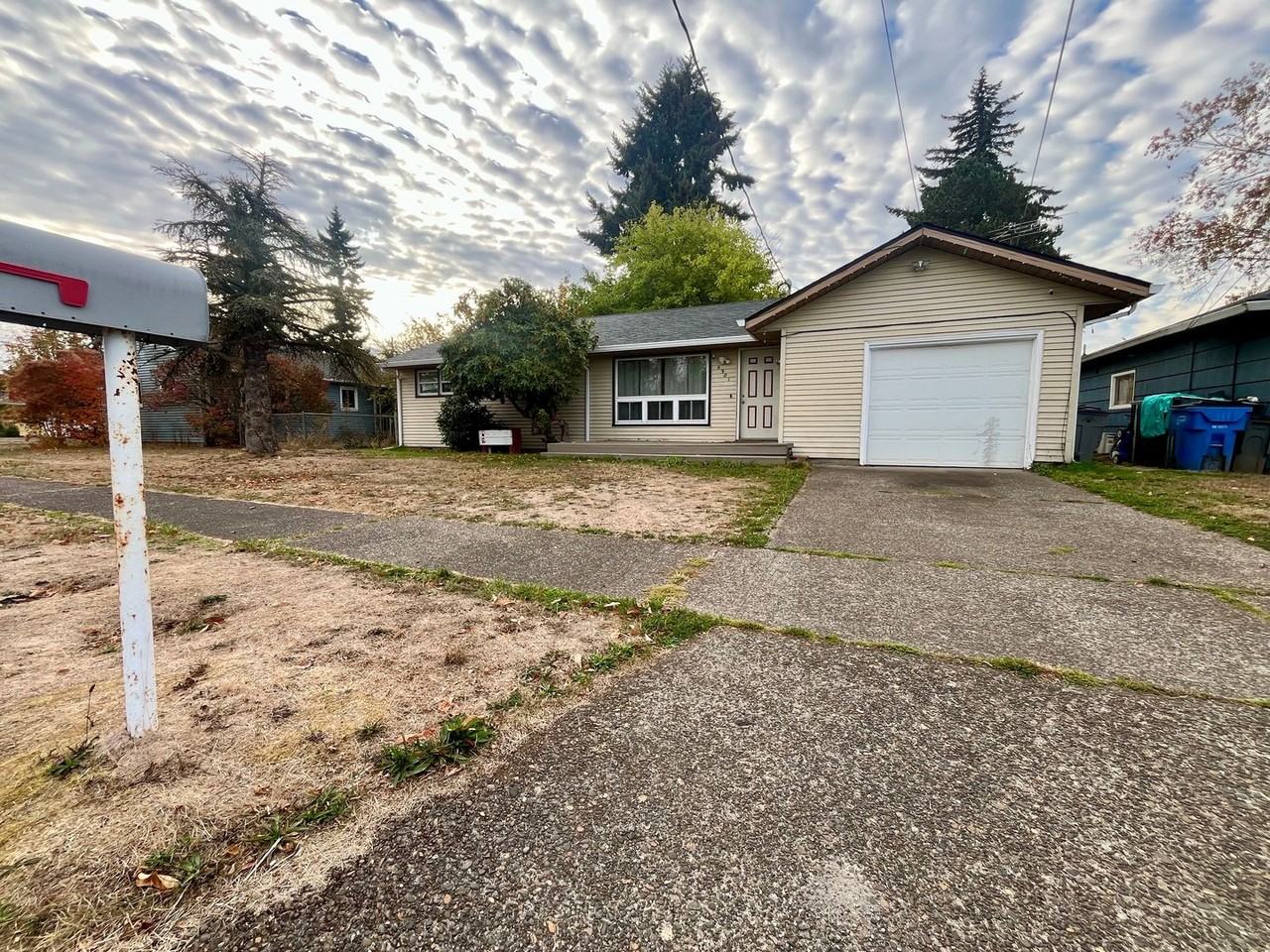 4901 Sheridan Dr - Photo 2 of 13