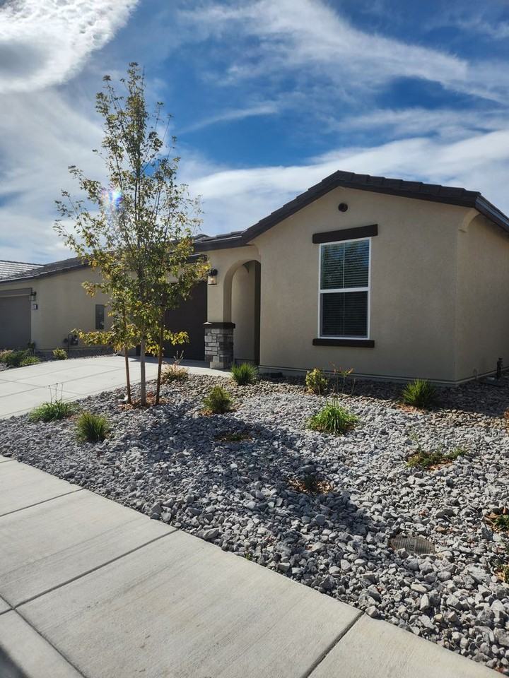 7405 Owl Creek Ct - Photo 2 of 40