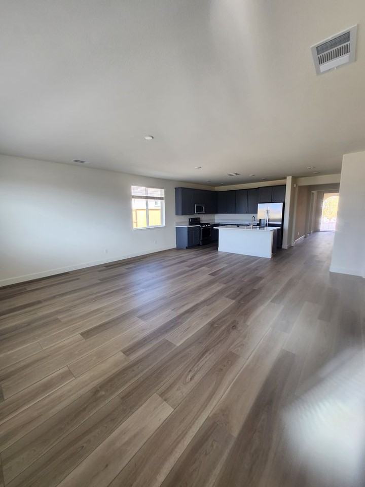 7405 Owl Creek Ct - Photo 6 of 40