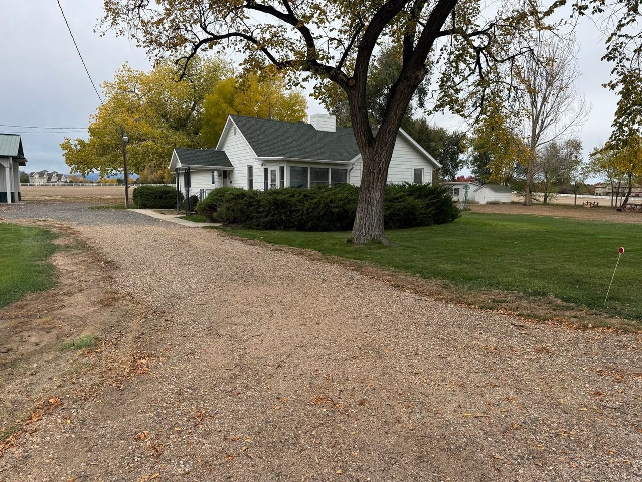 14981 Zuni St - Photo 4 of 44