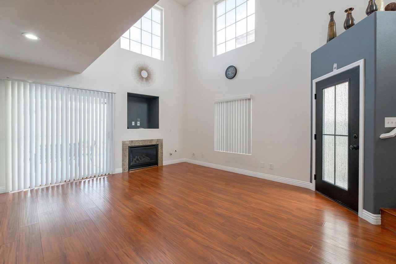 8430 Clear Ave - Photo 4 of 43