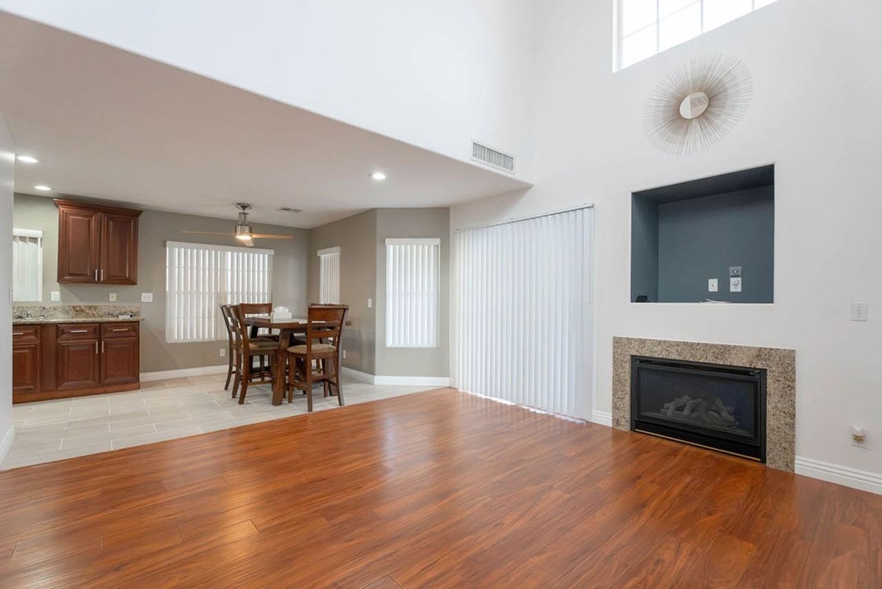 8430 Clear Ave - Photo 6 of 43